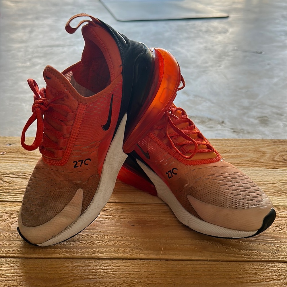 Orange Nike 270s